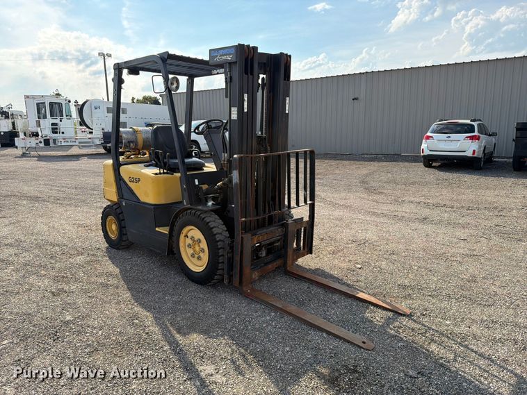 image for item FW3503 Daewoo G25P-3 forklift