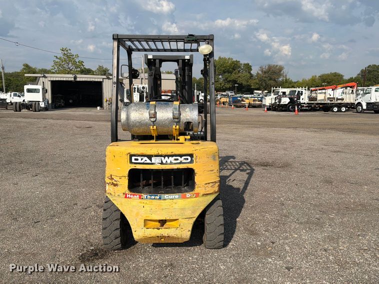 image for item FW3503 Daewoo G25P-3 forklift