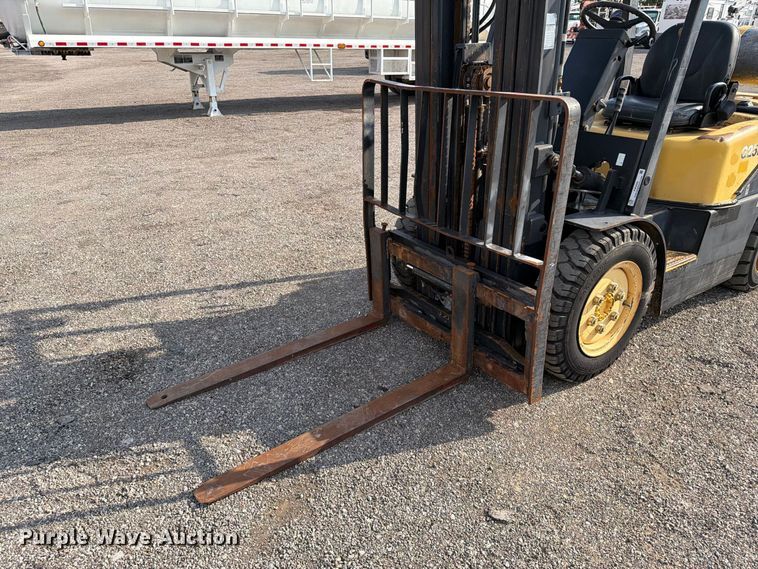 image for item FW3503 Daewoo G25P-3 forklift