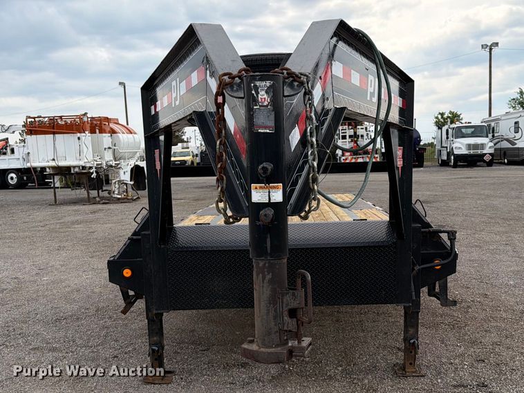 image for item FW3505 2020 PJ Trailers LS242 flatbed trailer