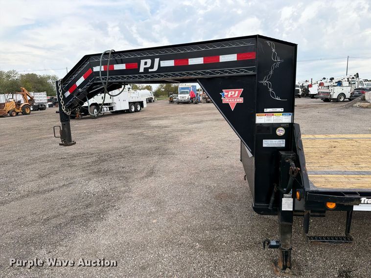 image for item FW3505 2020 PJ Trailers LS242 flatbed trailer