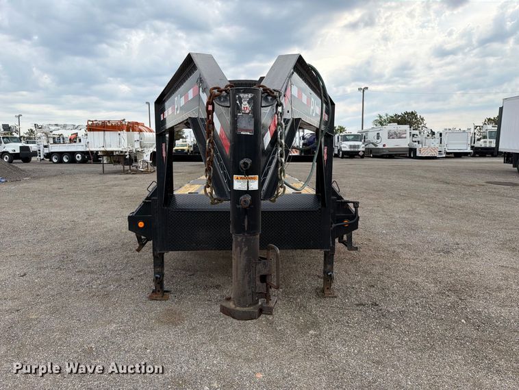 image for item FW3505 2020 PJ Trailers LS242 flatbed trailer