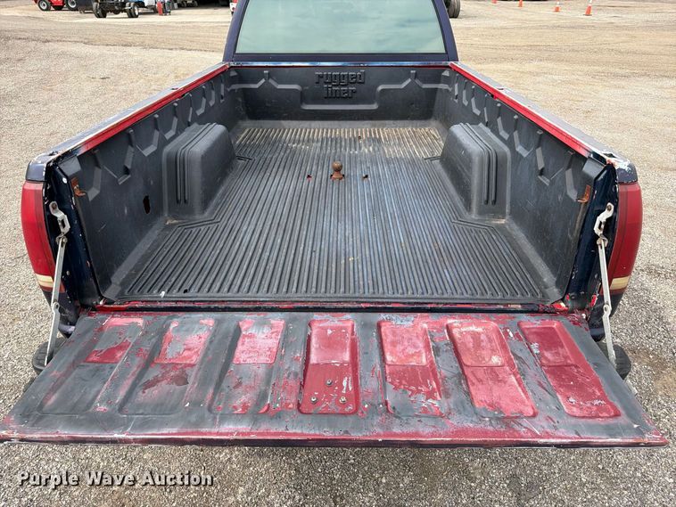 image for item FW3506 1993 Chevrolet C3500 Crew Cab pickup truck