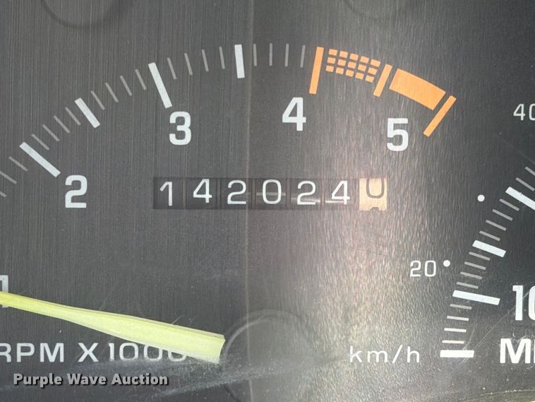 image for item FW3506 1993 Chevrolet C3500 Crew Cab pickup truck