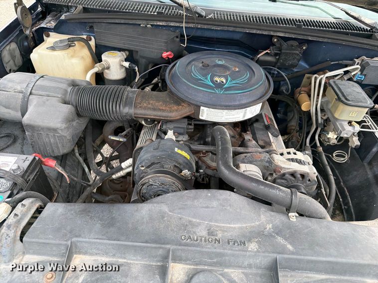 image for item FW3506 1993 Chevrolet C3500 Crew Cab pickup truck