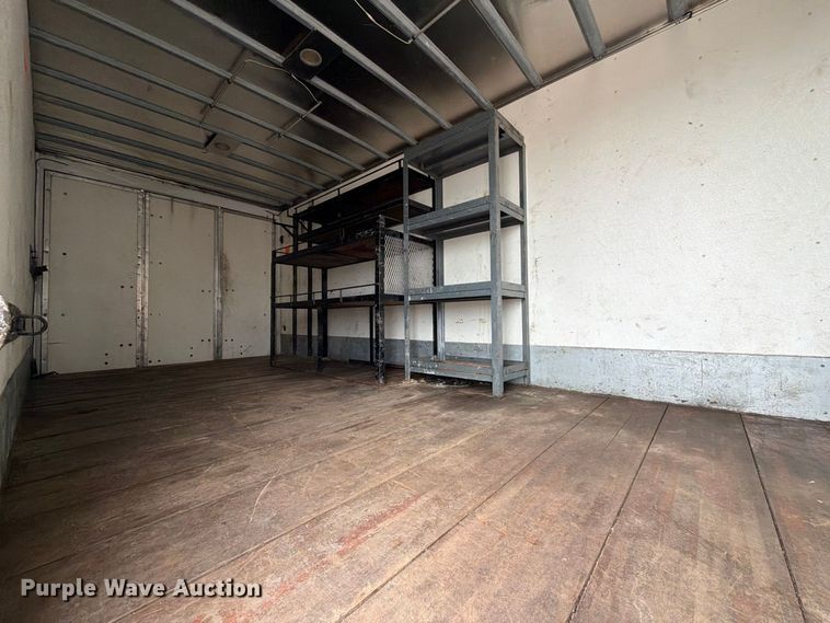image for item FW3514 1996 Ford L8000 box truck