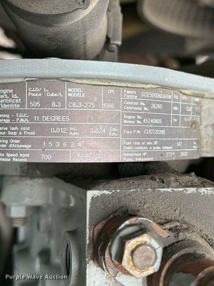 image for item FW3514 1996 Ford L8000 box truck