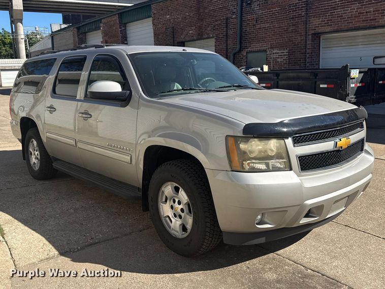 image for item ND9555 2009 Chevrolet Suburban SUV