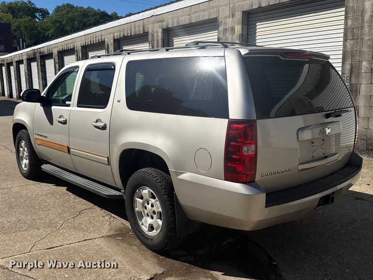 image for item ND9555 2009 Chevrolet Suburban SUV