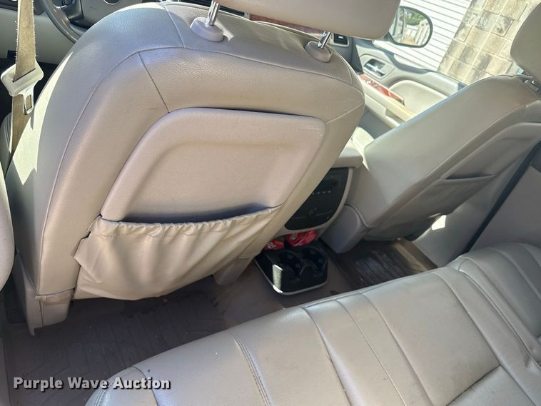 image for item ND9555 2009 Chevrolet Suburban SUV