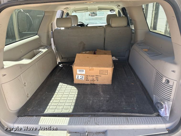 image for item ND9555 2009 Chevrolet Suburban SUV