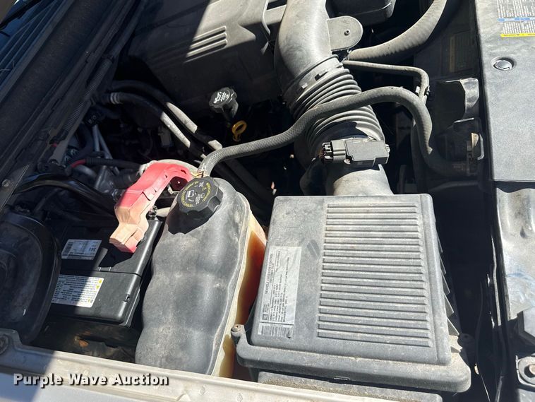 image for item ND9555 2009 Chevrolet Suburban SUV