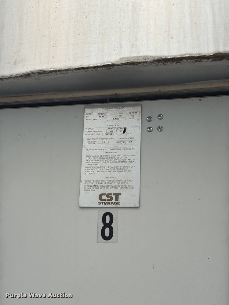 image for item NF9529 (2) CST Storage silos