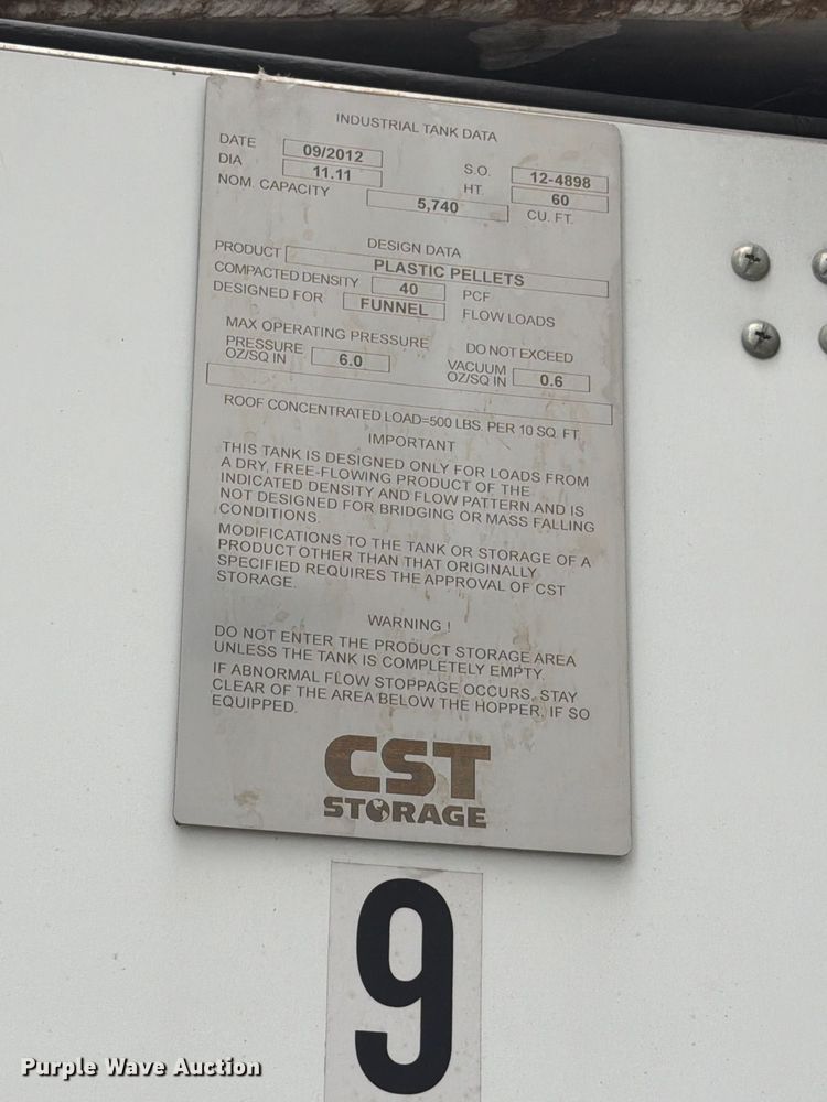 image for item NF9530 (2) CST Storage silos