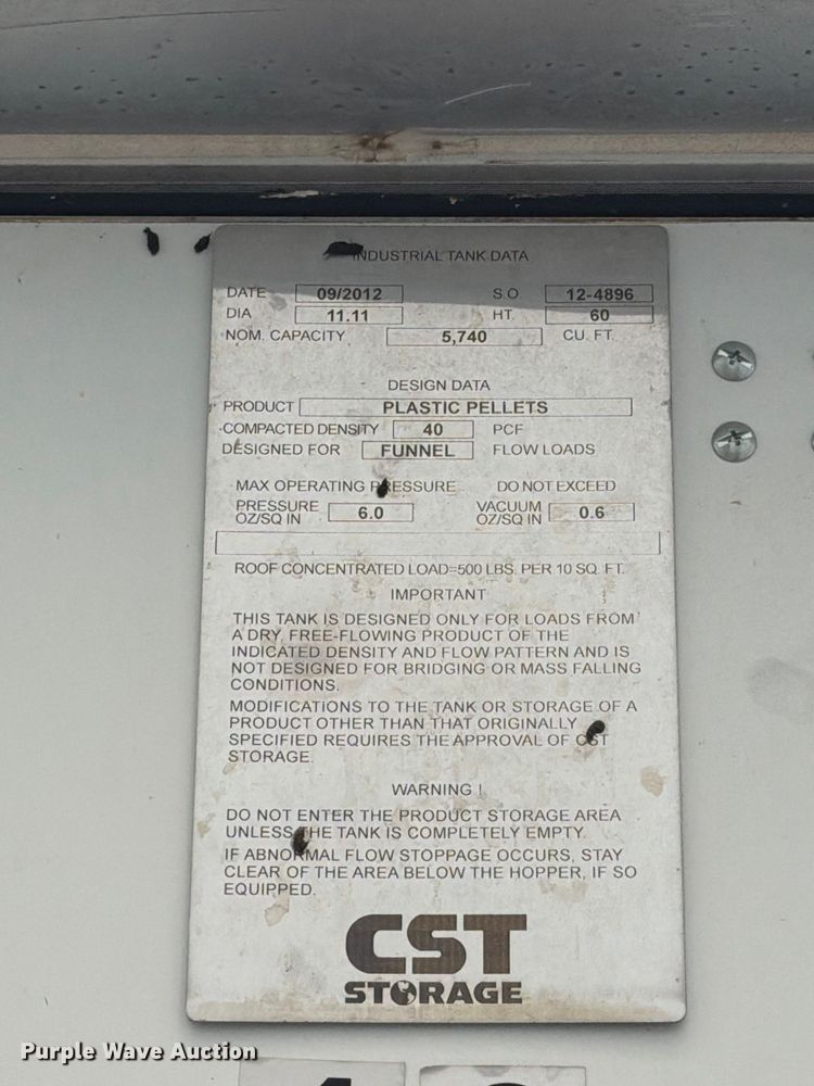 image for item NF9531 (2) CST Storage silos