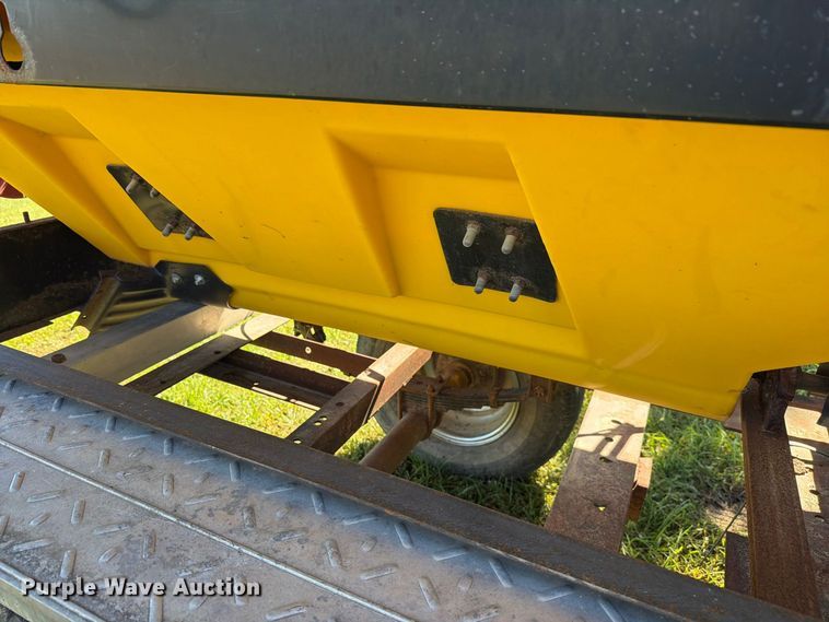 image for item NF9731 SnowEx  spreader trailer