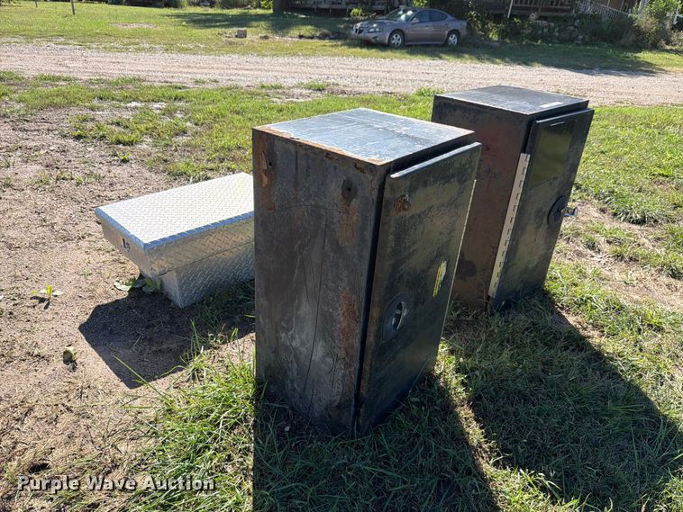 image for item NF9740 (3) toolboxes