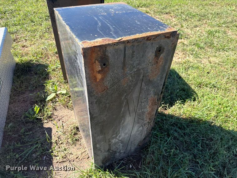 image for item NF9740 (3) toolboxes