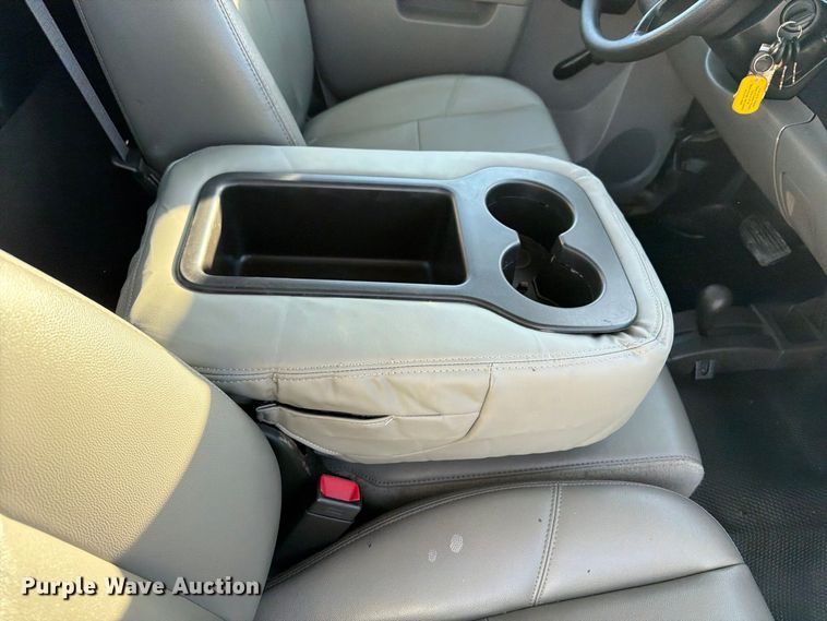 image for item OE9747 2012 Chevrolet Silverado 2500HD pickup truck