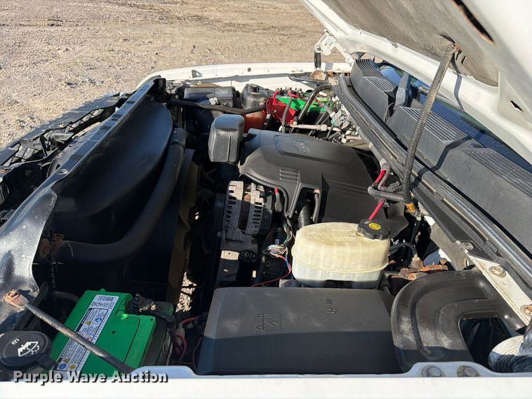 image for item OE9747 2012 Chevrolet Silverado 2500HD pickup truck