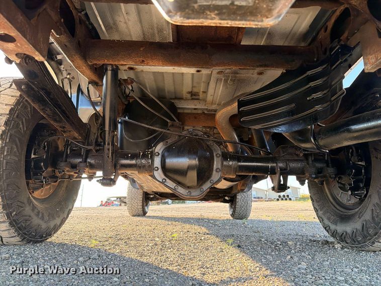 image for item OE9747 2012 Chevrolet Silverado 2500HD pickup truck