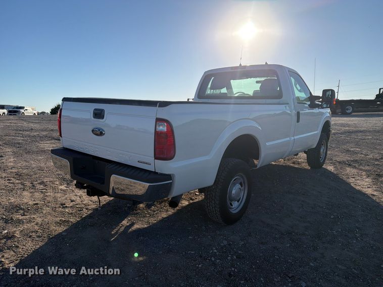 image for item OE9748 2011 Ford F350 Super Duty pickup truck