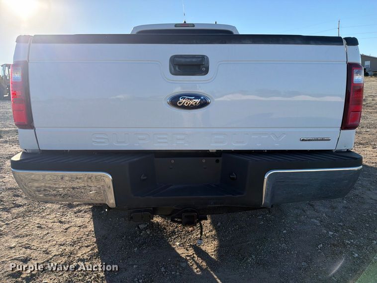 image for item OE9748 2011 Ford F350 Super Duty pickup truck