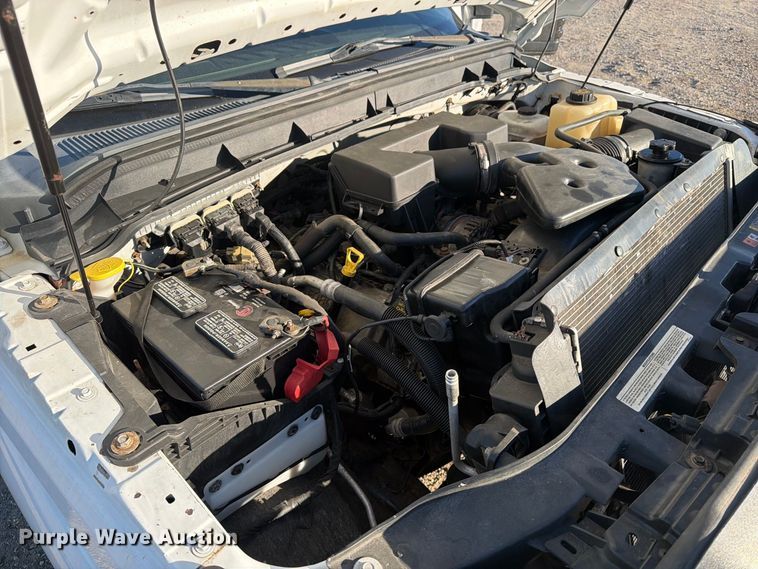 image for item OE9748 2011 Ford F350 Super Duty pickup truck