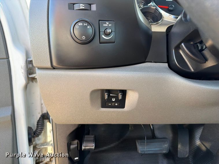 image for item OE9749 2010 Chevrolet Silverado 2500HD pickup truck