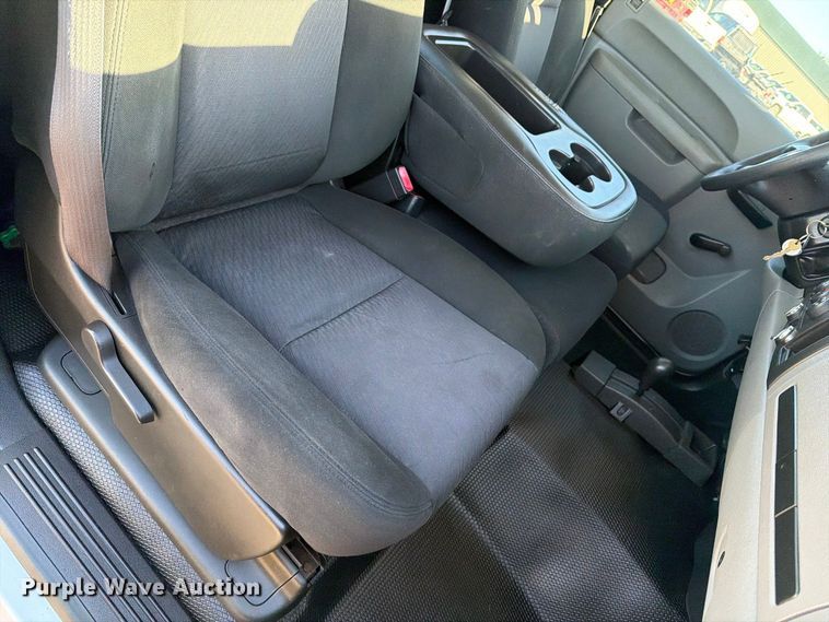 image for item OE9749 2010 Chevrolet Silverado 2500HD pickup truck