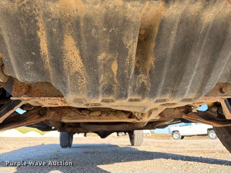 image for item OE9749 2010 Chevrolet Silverado 2500HD pickup truck