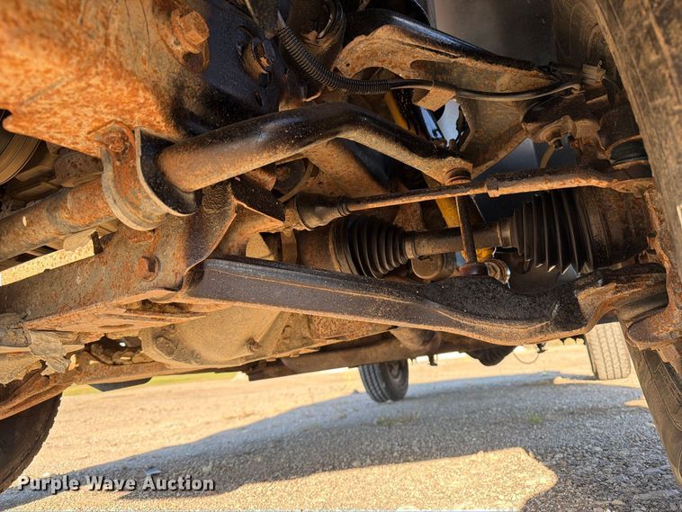 image for item OE9749 2010 Chevrolet Silverado 2500HD pickup truck