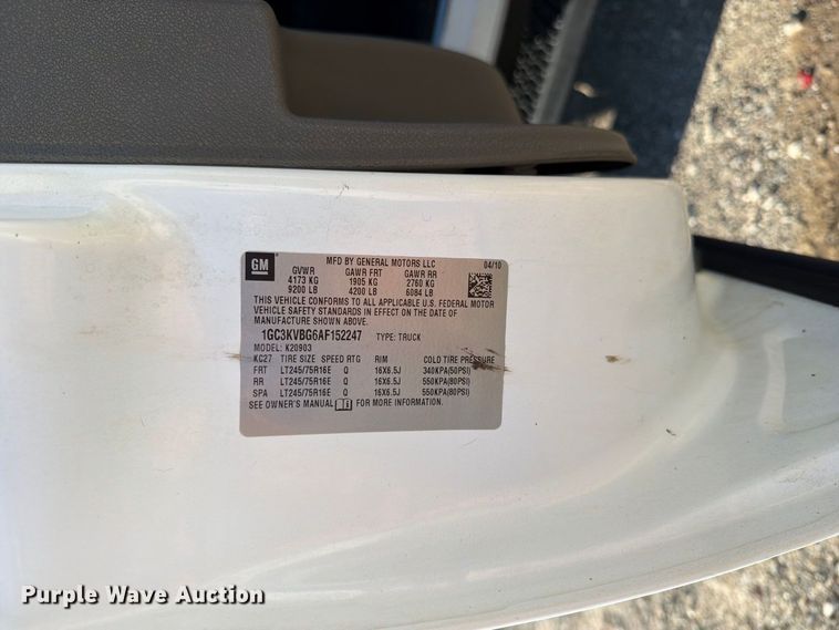 image for item OE9749 2010 Chevrolet Silverado 2500HD pickup truck