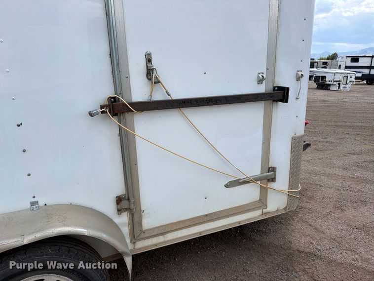 image for item YA3433 2014 Doolittle FD-304 enclosed cargo trailer