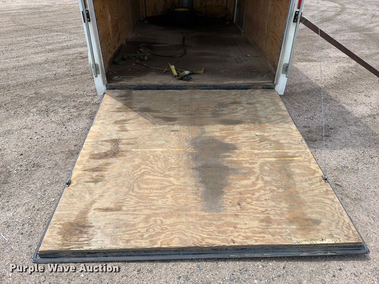 image for item YA3433 2014 Doolittle FD-304 enclosed cargo trailer