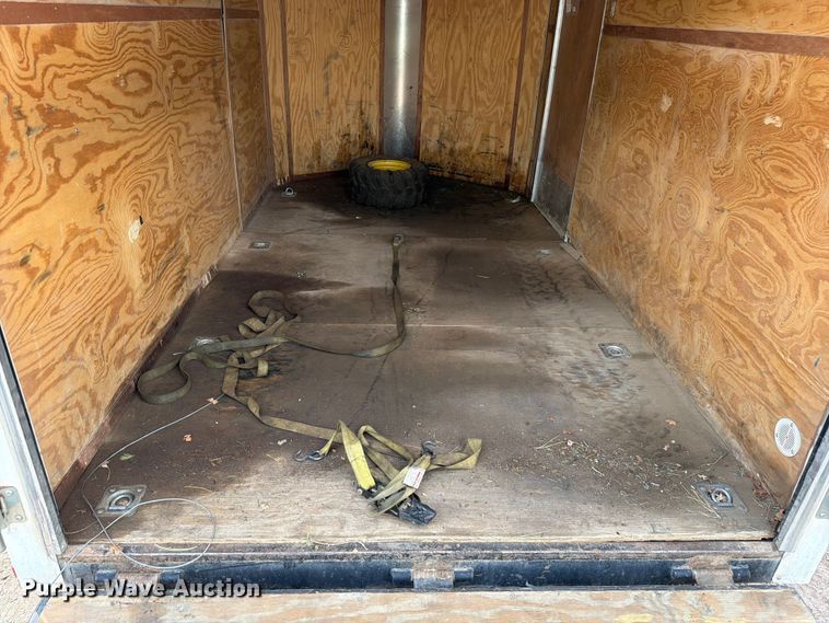 image for item YA3433 2014 Doolittle FD-304 enclosed cargo trailer
