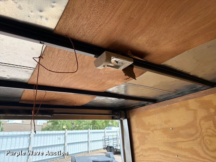 image for item YA3433 2014 Doolittle FD-304 enclosed cargo trailer