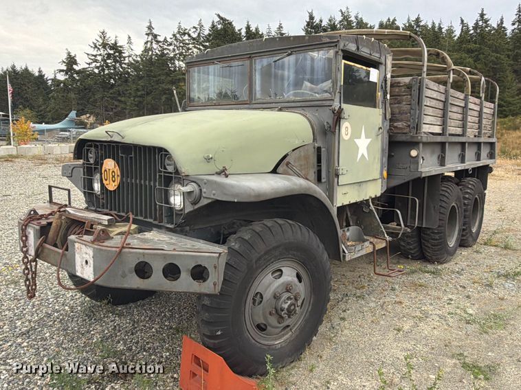 1952 GMC General flatbed truck