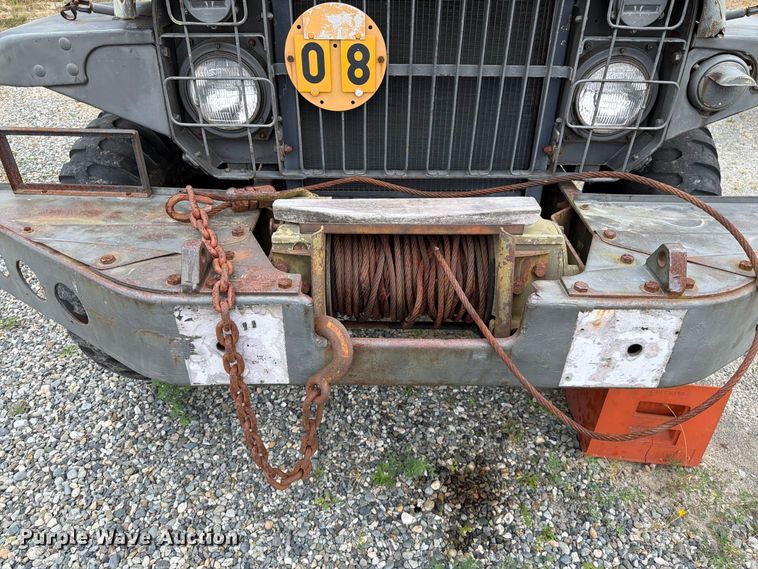 image for item YA4647 1952 GMC General flatbed truck