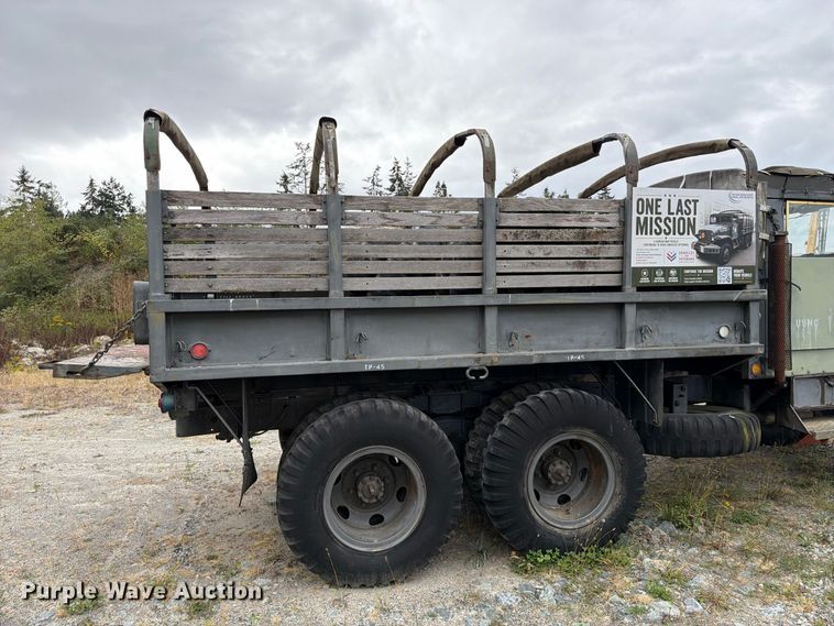 image for item YA4647 1952 GMC General flatbed truck