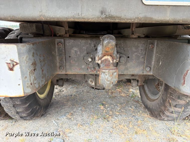 image for item YA4647 1952 GMC General flatbed truck