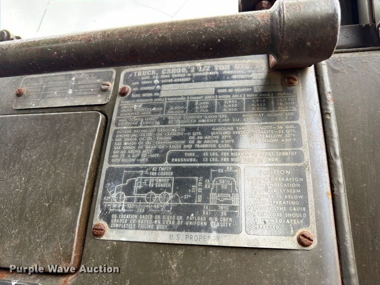 image for item YA4647 1952 GMC General flatbed truck