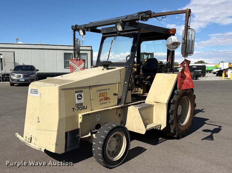 image for item YA4743 2007 Ingersoll Rand T-708J tow tractor