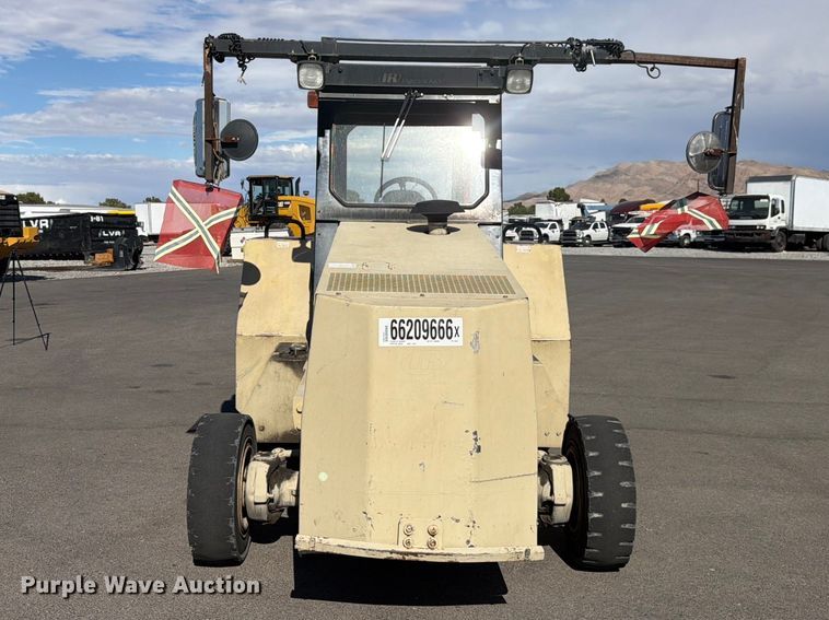 image for item YA4743 2007 Ingersoll Rand T-708J tow tractor