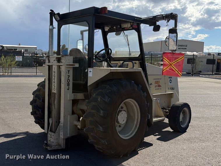 image for item YA4743 2007 Ingersoll Rand T-708J tow tractor