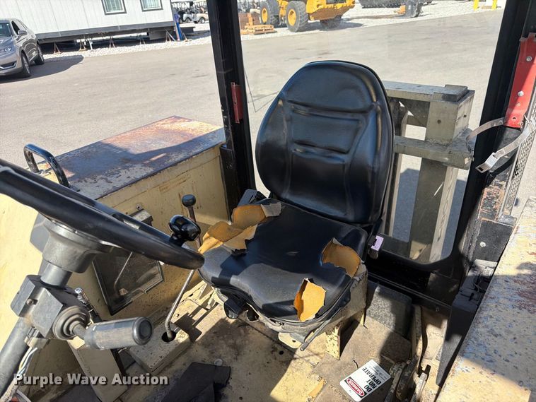 image for item YA4743 2007 Ingersoll Rand T-708J tow tractor