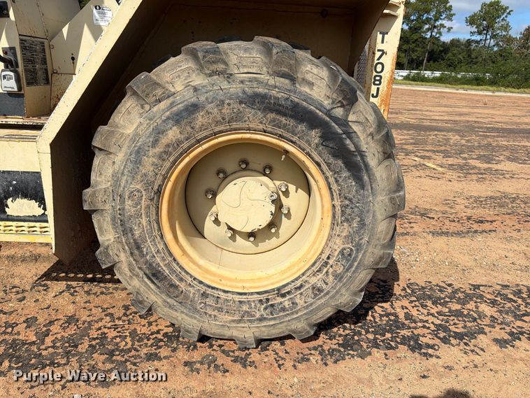 image for item YA4744 Ingersoll Rand RT708J tow tractor