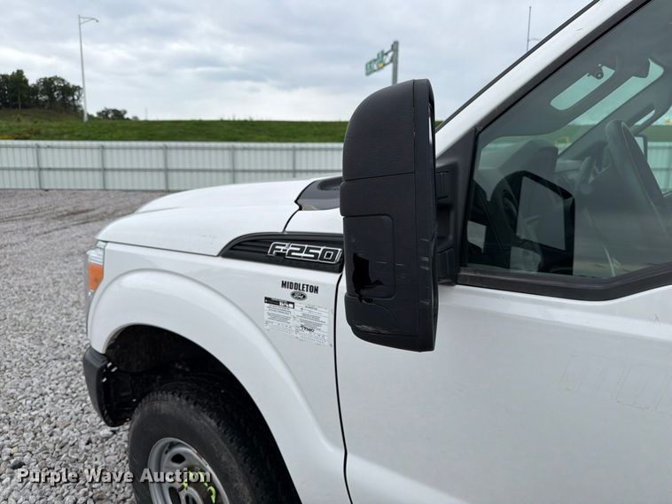 image for item YA4758 2012 Ford F250 Super Duty utility bed pickup truck