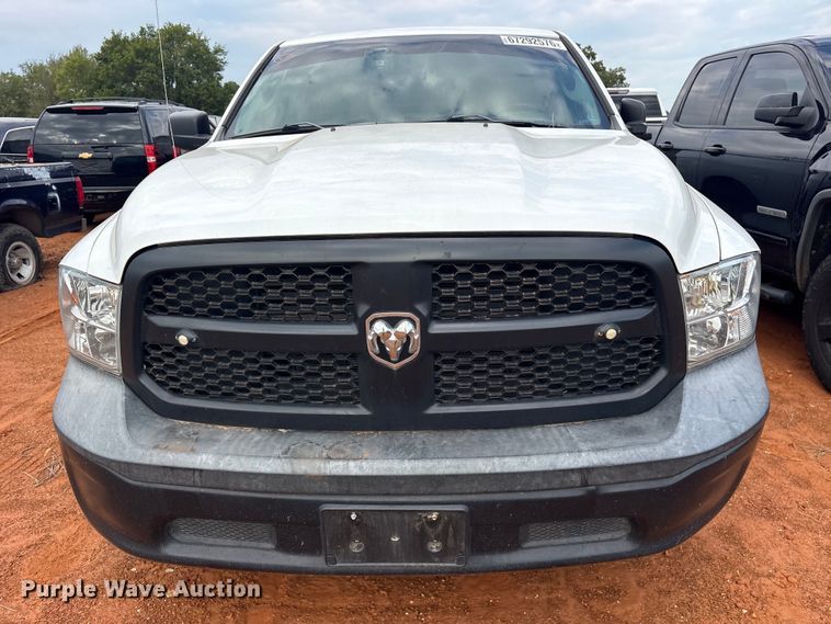 image for item YA4903 2022 RAM 1500 Ext. Cab pickup truck