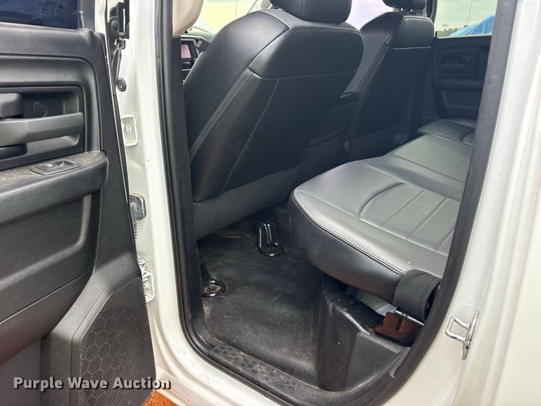 image for item YA4903 2022 RAM 1500 Ext. Cab pickup truck